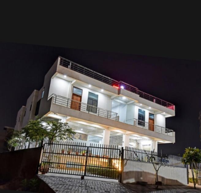 Hotel Amrapali Inn جايبور المظهر الخارجي الصورة